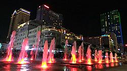 Click image for larger version

Name:	Nguyen_Hue_Avenue.jpg
Views:	0
Size:	198.0 KB
ID:	1612430