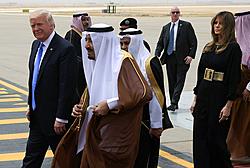 Click image for larger version

Name:	10-03-18-trumpsalman.jpg
Views:	0
Size:	429.6 KB
ID:	1723758