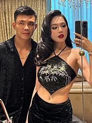 Click image for larger version

Name:	ngoc-trinh-tai-xuat-showbiz-voi-hinh-anh-goi-cam-het-nac-tiet-lo-gia-cat-se-lan-nay-4-ngoisaovn-.jpg
Views:	0
Size:	65.7 KB
ID:	2370761