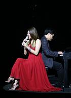 Click image for larger version

Name:	thu-phuong-va-viet-anh-4562-1468228347.jpg
Views:	0
Size:	120.4 KB
ID:	909449