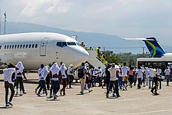 Click image for larger version

Name:	haiti_airport_2_.JPG
Views:	0
Size:	160.2 KB
ID:	1875557