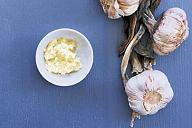 Click image for larger version

Name:	how-to-crush-garlic-46186-1.jpg
Views:	0
Size:	18.3 KB
ID:	1351852