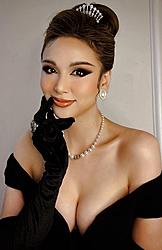 Click image for larger version

Name:	Nang-hau-co-vong-1-dep-nhat-showbiz-Viet-duoc-fan-xin-batch_img_1771-1656555593-929-width800heig.jpg
Views:	0
Size:	77.1 KB
ID:	2076069