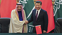 Click image for larger version

Name:	a-Rap-Saudi-co-dong-thaiquan-trongde-gia-nhap-khoi-an-ninhgomNga-va-Trung-Quoc-saudi-1680226522-.jpg
Views:	0
Size:	170.8 KB
ID:	2199272