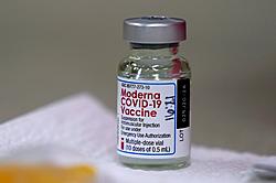 Click image for larger version

Name:	My-Phat-hien-moi-ve-hieu-qua-bao-ve-cua-vaccine-Moderna-moderna-1632382042-325-width2000height1.jpeg
Views:	0
Size:	292.2 KB
ID:	1876633