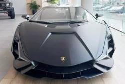 Click image for larger version

Name:	tay-choi-sieu-xe-hoang-kim-khanh-lai-khoe-lamborghini-sian-76-ty-dong.jpg
Views:	0
Size:	70.9 KB
ID:	2352411