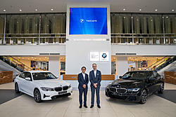 Click image for larger version

Name:	6235322_bmw_hop_tac_voi_thaco_san_xuat_xe_trong_nuoc_tinhte.jpg
Views:	0
Size:	246.8 KB
ID:	2147869